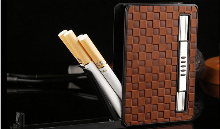 Cigarette Holder Automatic Ejection with Lighter 2-in-1 Cigarette Holder Automatic Ejection with Lighter 2-in-1