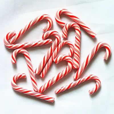Classic Christmas Candy Cane Decors (10Pcs) Classic Christmas Candy Cane Decors (10Pcs)