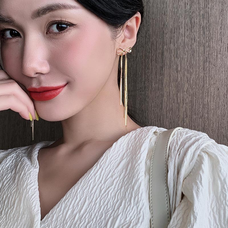 Classic Gold Bow Drop Earrings