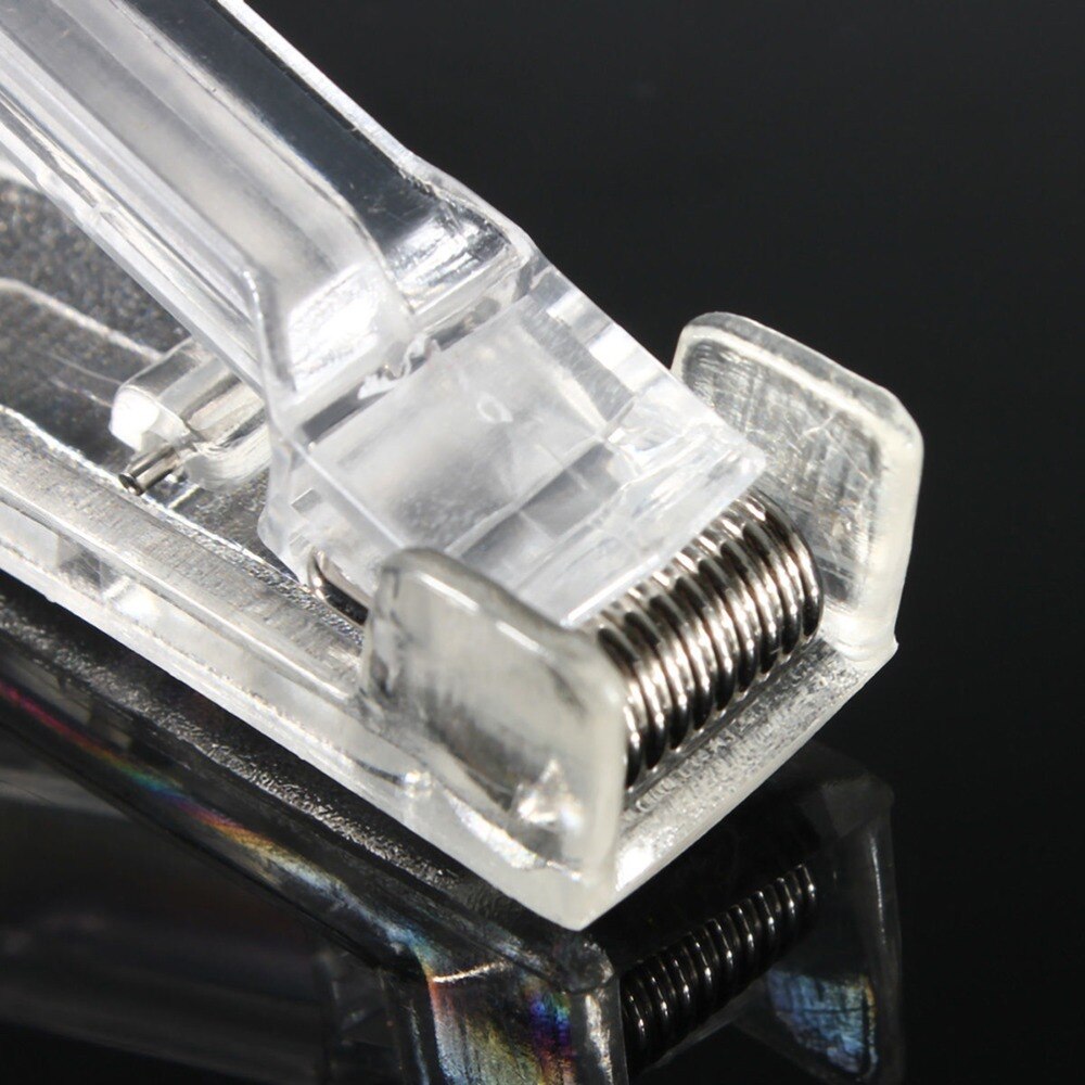 Clear Outdoor Tablecloth Clips (4pcs)