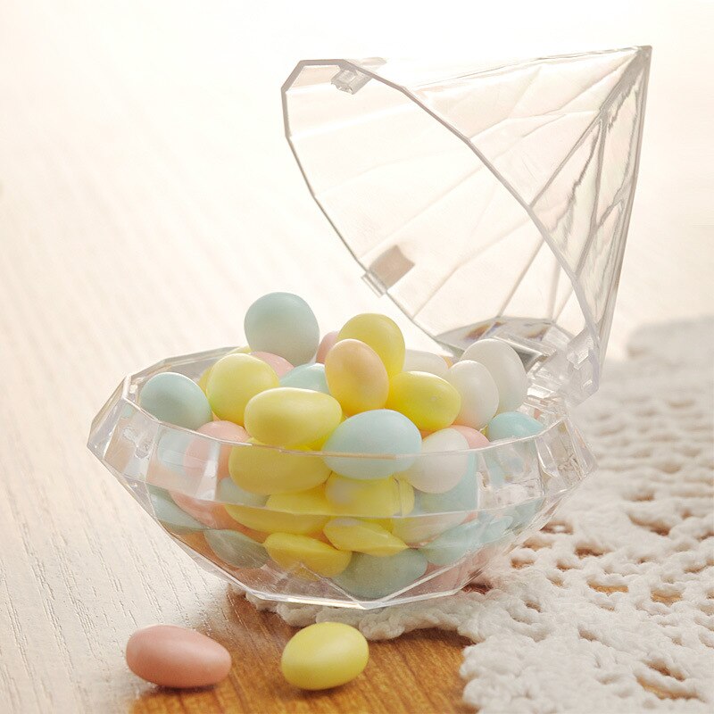 Clear Plastic Diamond Shape Box