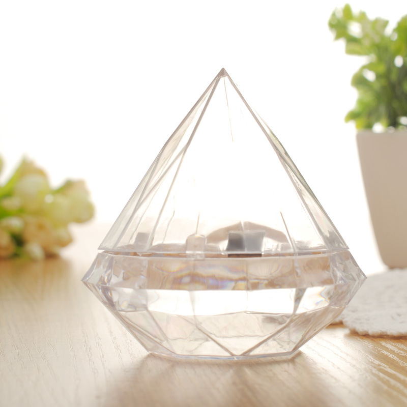 Clear Plastic Diamond Shape Box