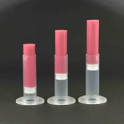 Clear Plastic Lipstick Molds (3pcs) Clear Plastic Lipstick Molds (3pcs)