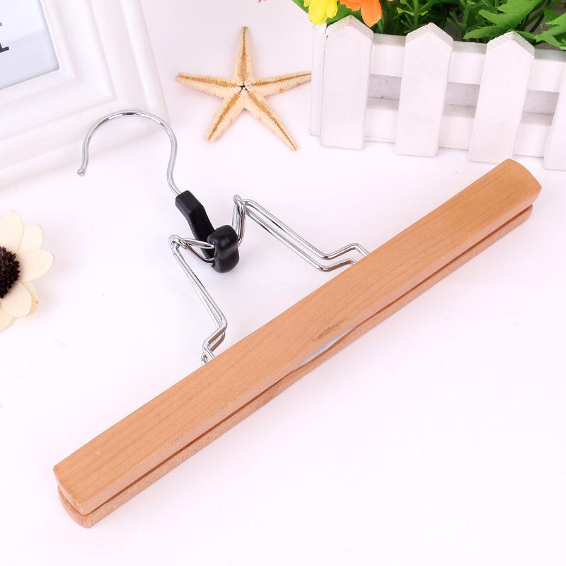 Clip Type Wooden Skirt Hangers (3pcs) Clip Type Wooden Skirt Hangers (3pcs)