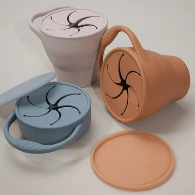 Collapsible Baby Snack Container