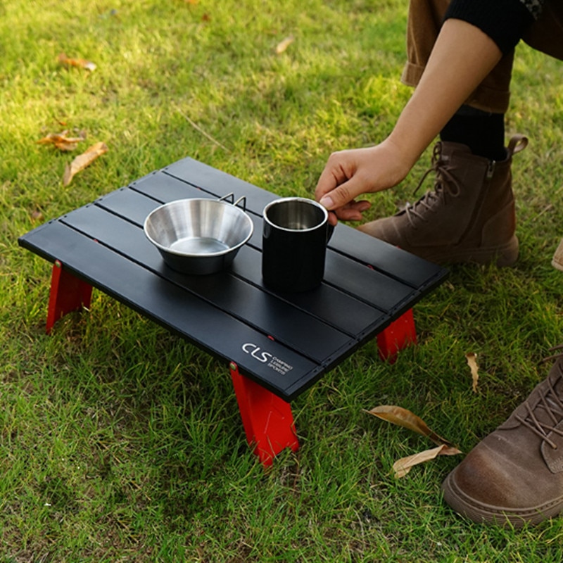Collapsible Mini Low Picnic Table Collapsible Mini Low Picnic Table