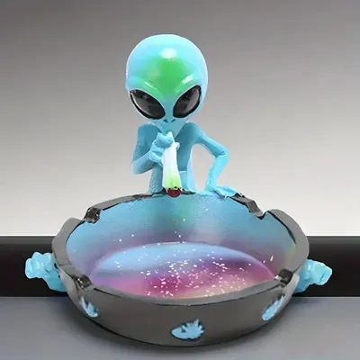 Cool Design Alien Ashtray Cool Design Alien Ashtray