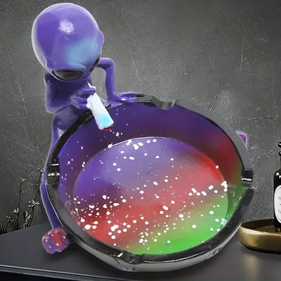 Cool Design Alien Ashtray Cool Design Alien Ashtray