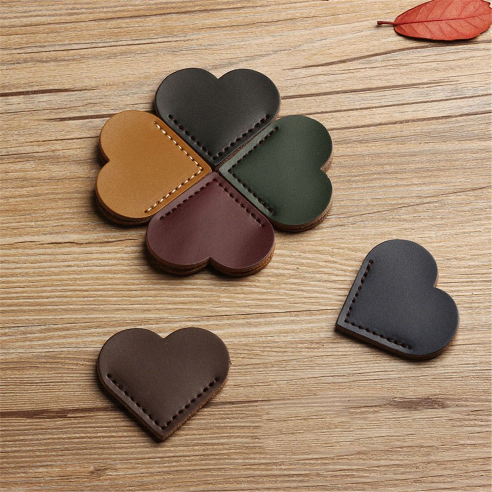 Corner Bookmarks Leather Hearts (2pcs)