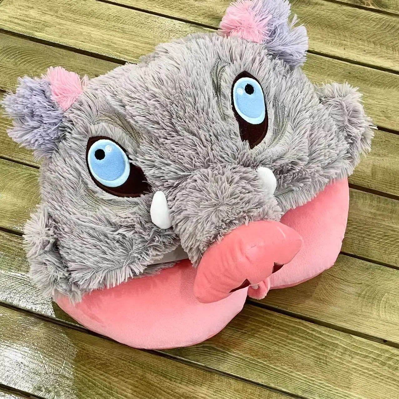 Cosplay Prop Wild Boar Head Plush Hat Demon Slayer Hashibira Inosuke Warm Headgear Japanese anime Stuffed Anime Cosplay Prop Wild Boar Head Plush Hat Demon Slayer Hashibira Inosuke Warm Headgear Japanese anime Stuffed Anime