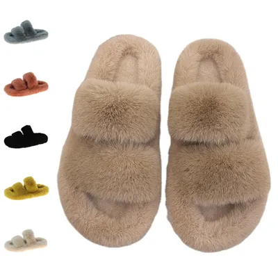 Cozy Women's Fluffy Slippers Cozy Women's Fluffy Slippers
