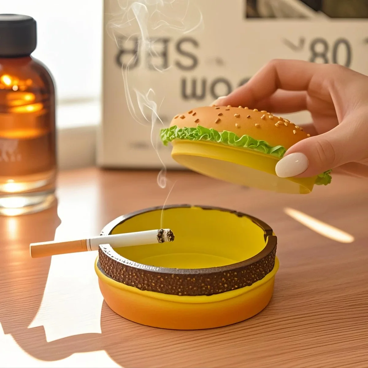Creative Cute Hamburger Ashtray Home Dust Proof Ashtray Living Room Office Desktop Decoration Ornament for Father's Gift Creative Cute Hamburger Ashtray Home Dust Proof Ashtray Living Room Office Desktop Decoration Ornament for Father's Gift