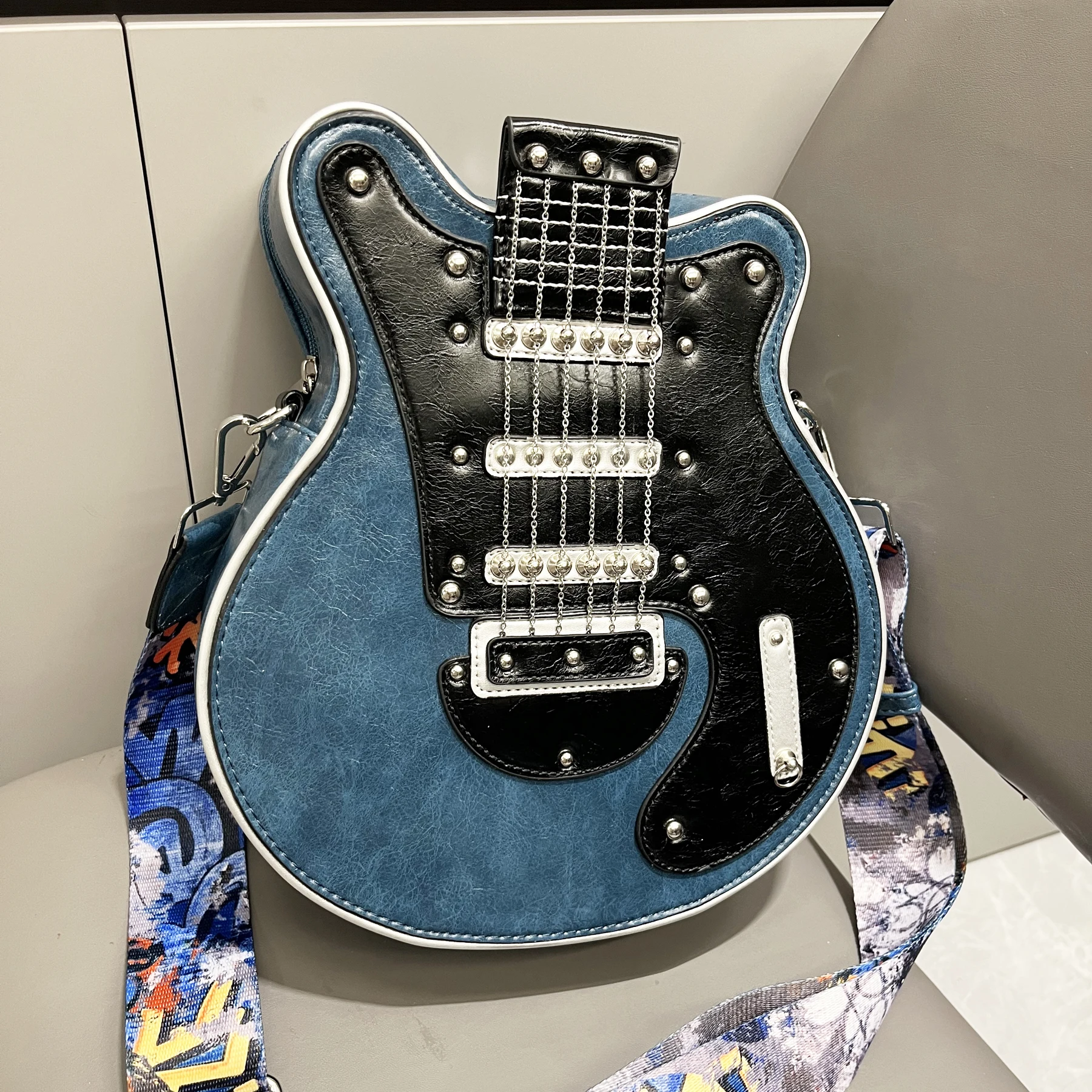 Creative Design Guitar Shaped Bag