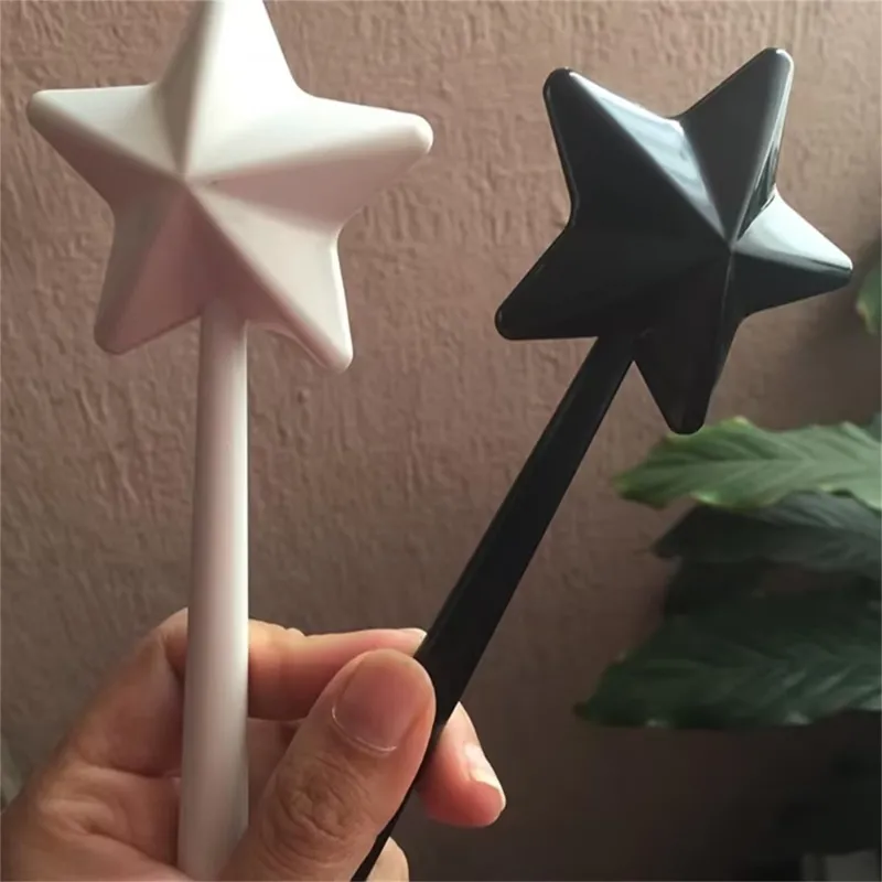 Creative Kitchen Star Salt Shaker Wand