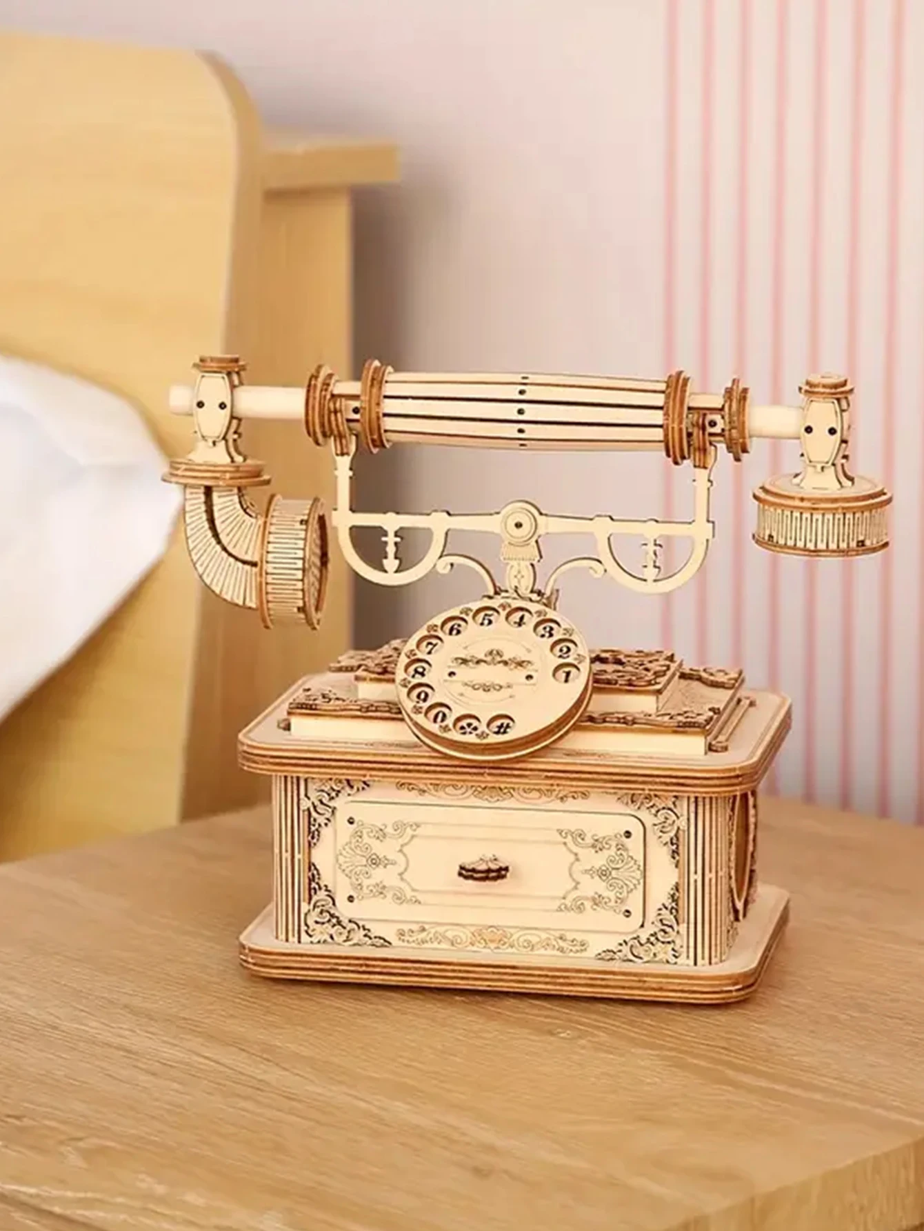 Creative Retro Telephone 3D Wooden Puzzle for Adults Tabletop Model Kits Decoration and Gift for Christmas Birthday