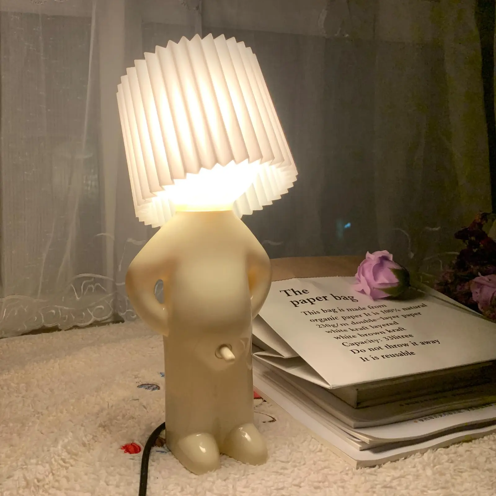 Creative Table Small Book Lights Little Naughty Boy Night Light Shy Man Lamp for Children Home Room Bedside Desk