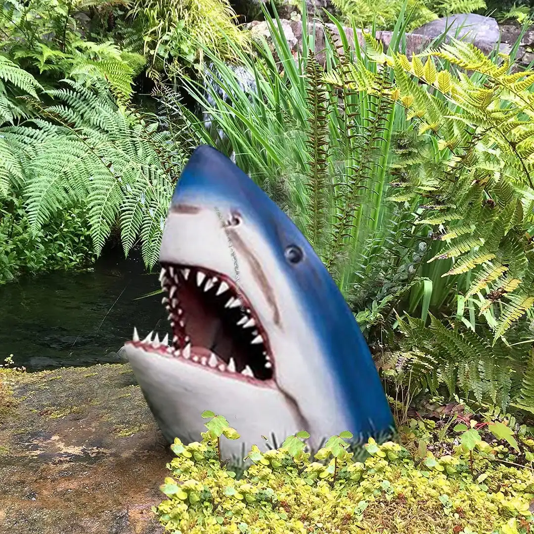 Creative White Shark Garden Art Statue Resin Lifelike White Shark Head Crocodile Sculpture Wall Hanging Home Yard