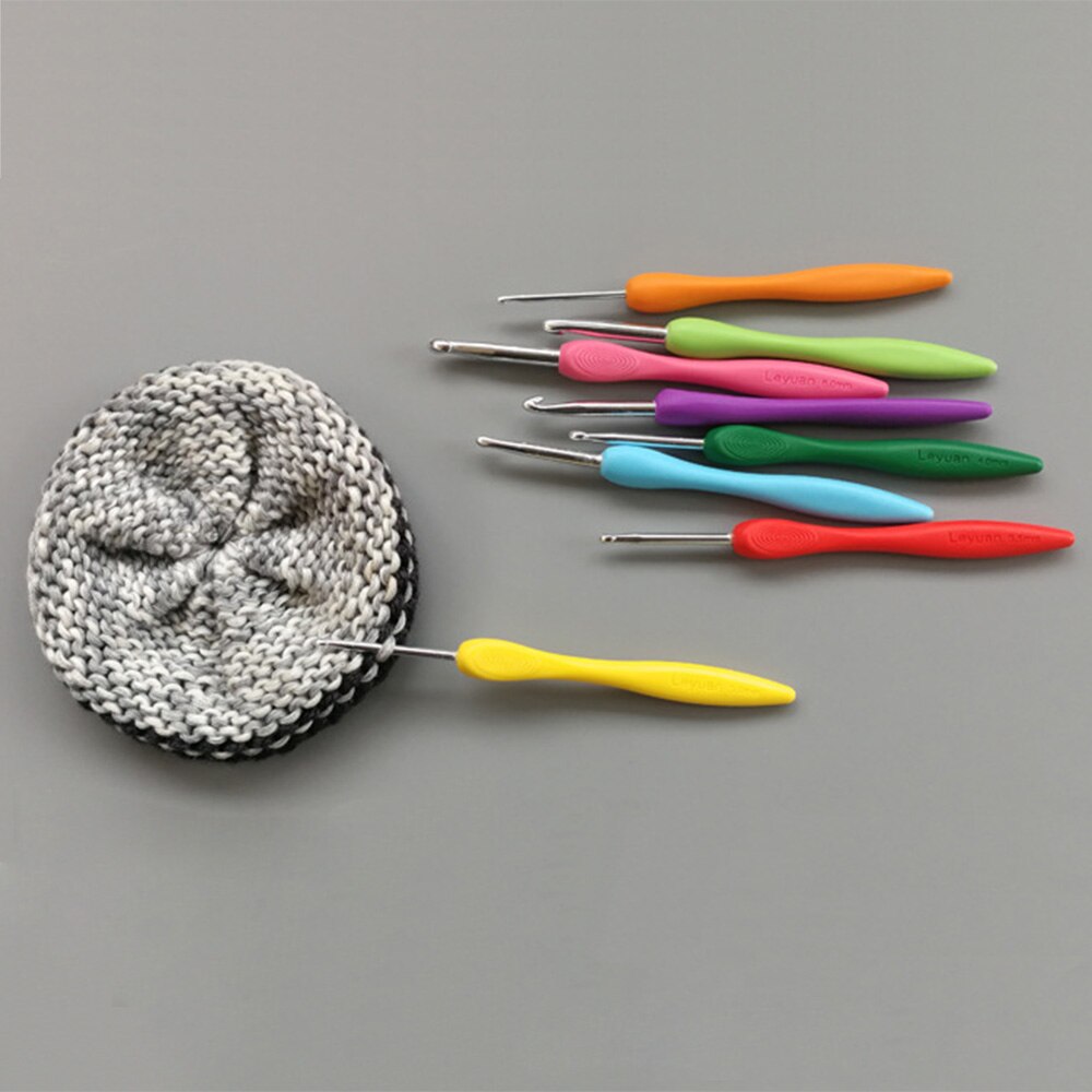 Crochet Hooks Needle Set (8 Pcs) Crochet Hooks Needle Set (8 Pcs)
