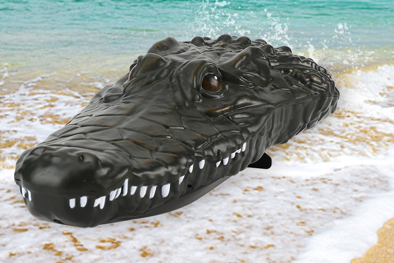 Crocodile Head RC Boat Realistic Design Crocodile Head RC Boat Realistic Design