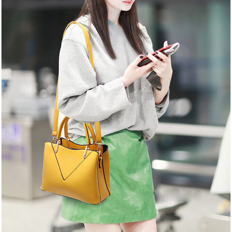 Crossbody Tote Leather Handbag Crossbody Tote Leather Handbag