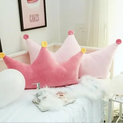 Crown Pillow Backrest and Cushion Crown Pillow Backrest and Cushion