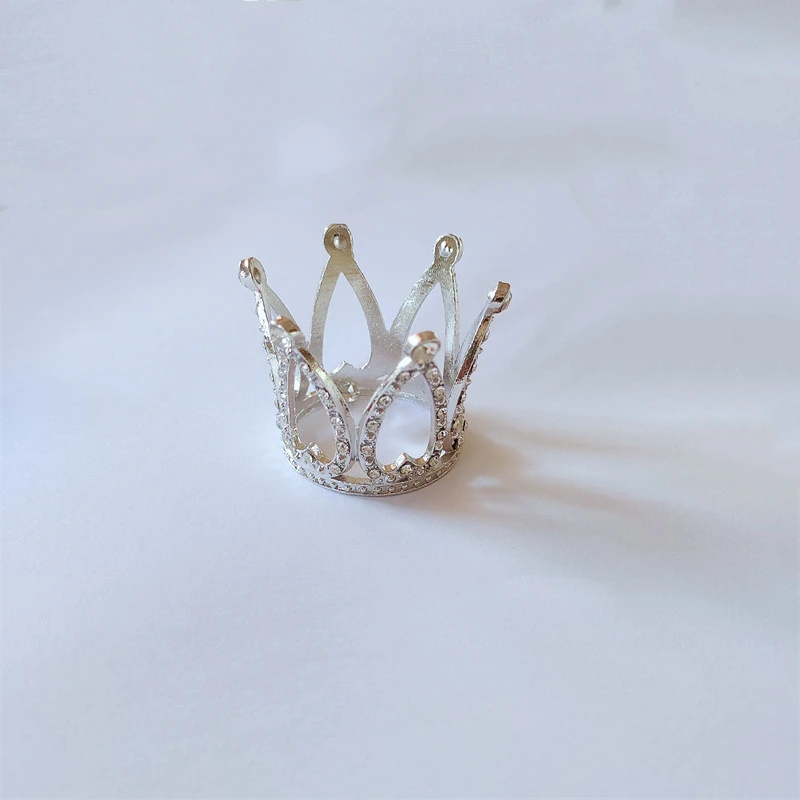 Crystal Studded Mini Crown Cake Topper Crystal Studded Mini Crown Cake Topper