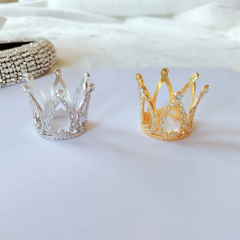Crystal Studded Mini Crown Cake Topper Crystal Studded Mini Crown Cake Topper