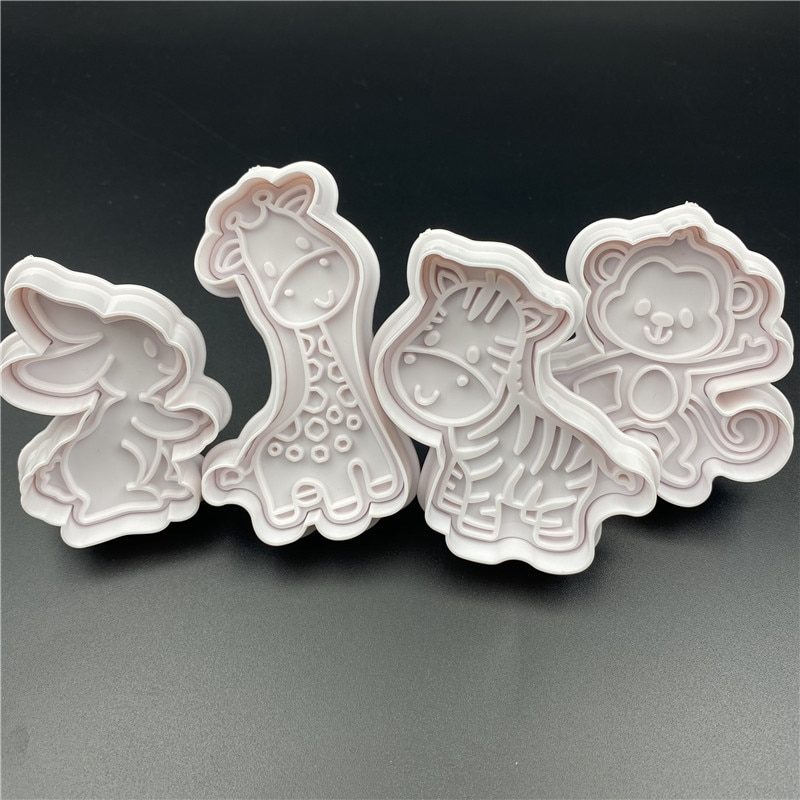 Cute Cookie Cutter With Animal Design Cute Cookie Cutter With Animal Design