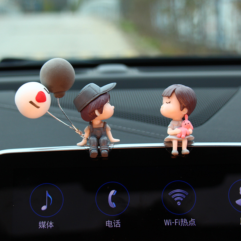 Cute Couple Car Dashboard Ornament Cute Couple Car Dashboard Ornament