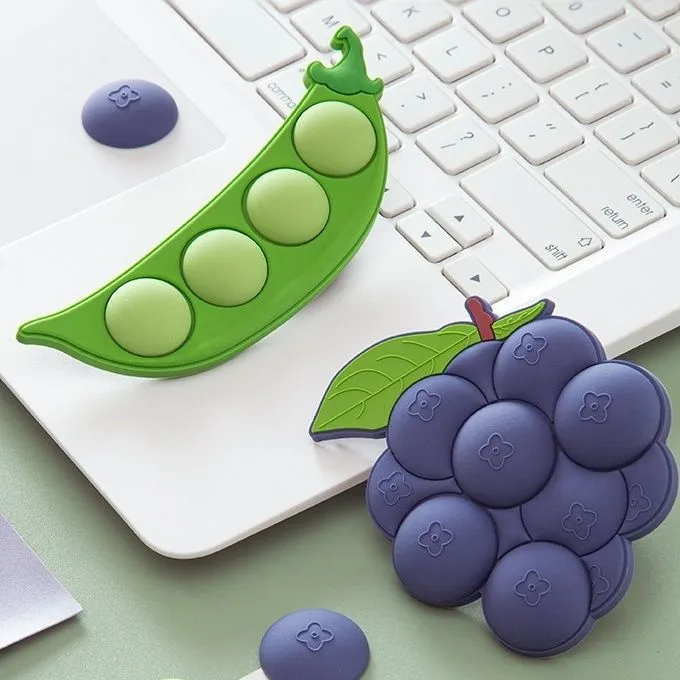Cute Creative Grape Peas Fridge Magnet Acrylic Suction Refrigerator Stickers 3D Cute Fruit Particles Sticker Home