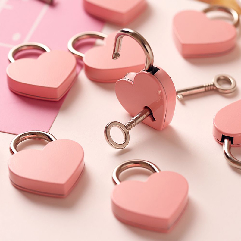 Cute Heart Lock with Vintage Key