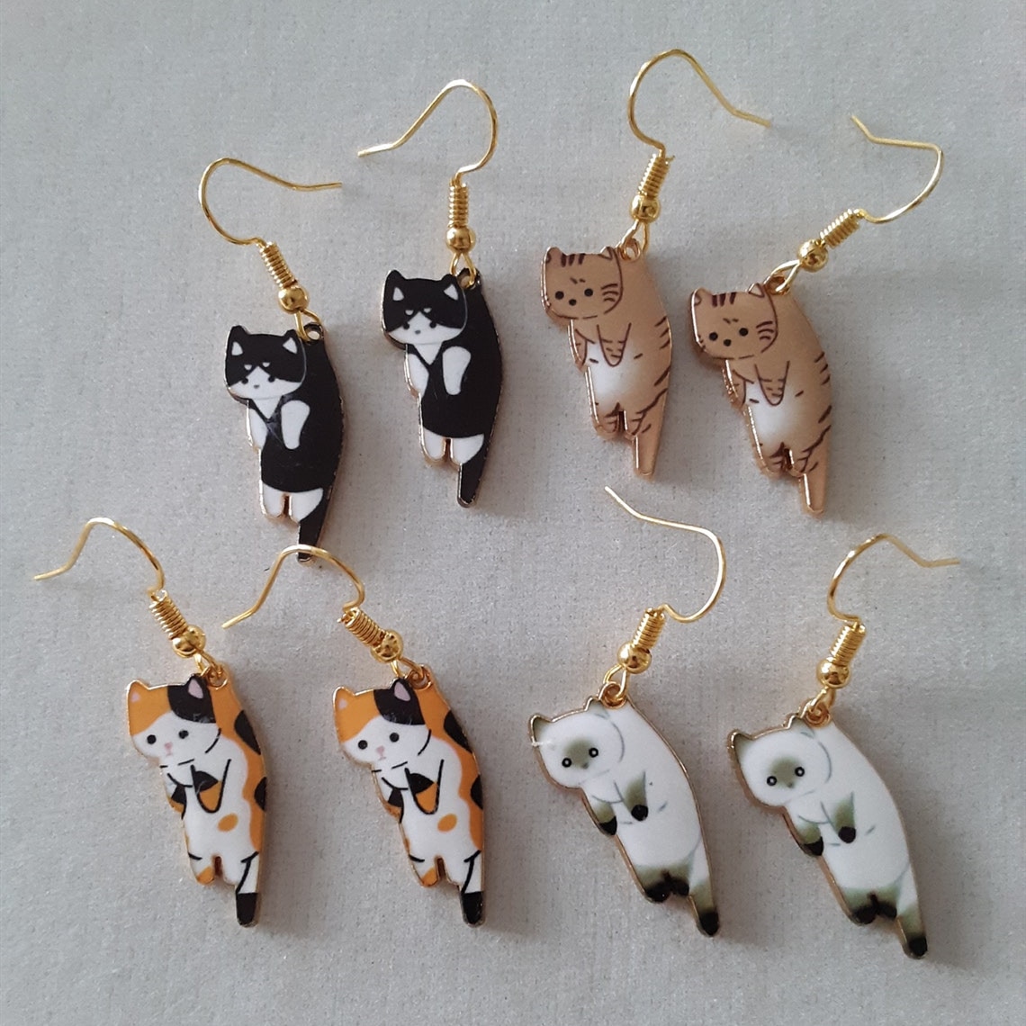 Cute Kawaii Cat Dangle Earrings (2 pcs)