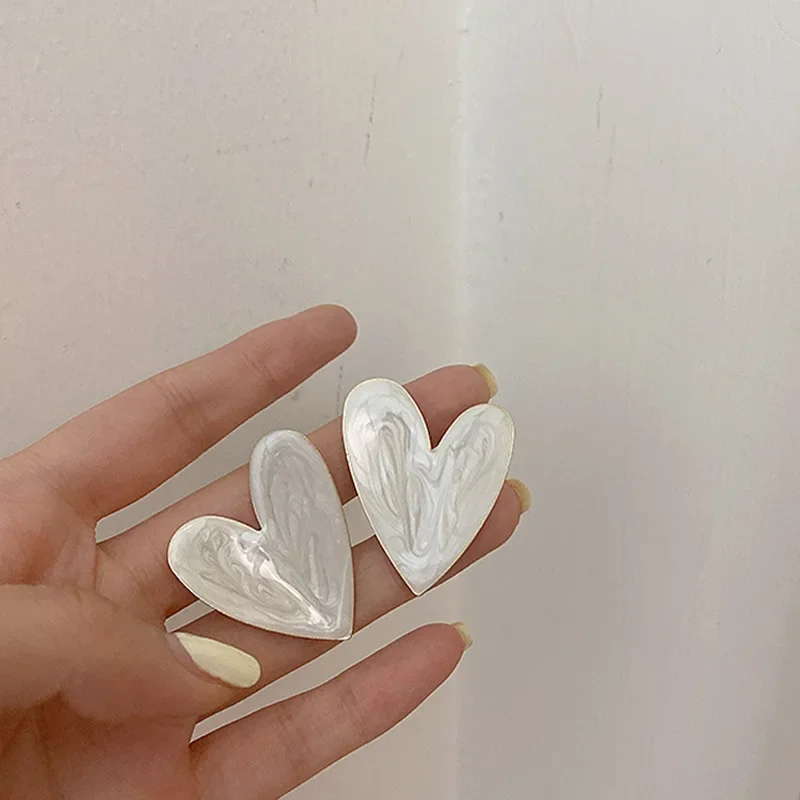 Cute White Heart Earrings Cute White Heart Earrings