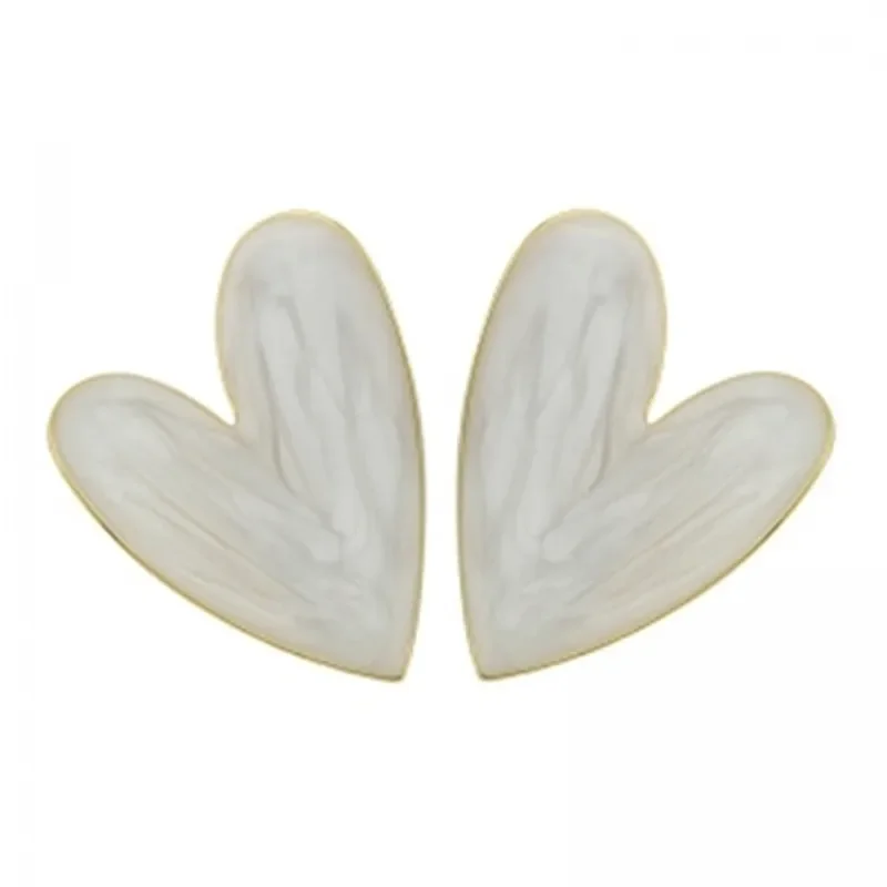 Cute White Heart Earrings Cute White Heart Earrings