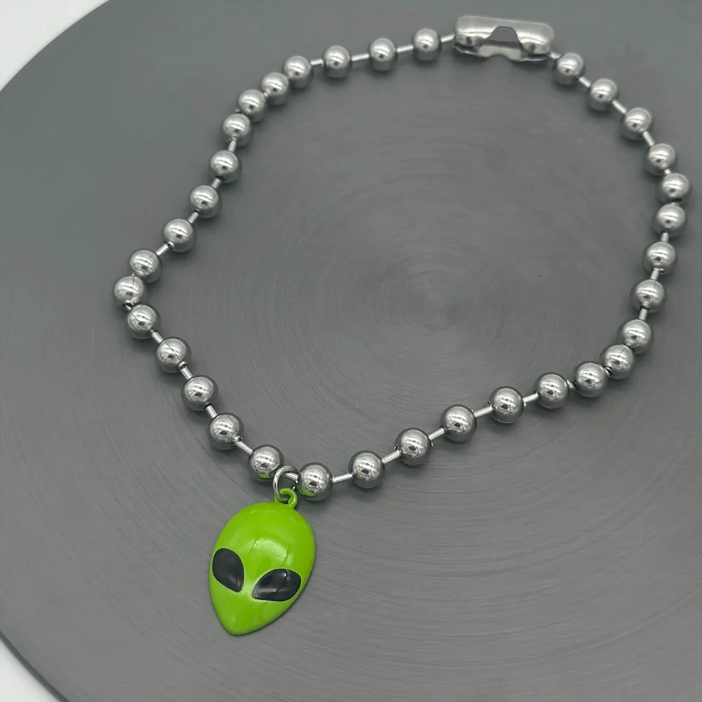 Cyber Chunky Bead Chain Green Alien Face Charm Choker Necklace 90's Punk Gothic UFO Choker Necklace for Women Men