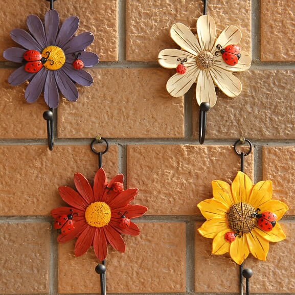 Dainty Resin Flower Wall Hook