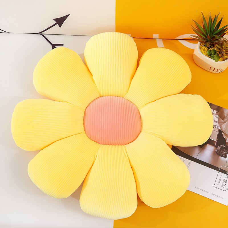 Daisy Flower Pillow Decorative Cushion