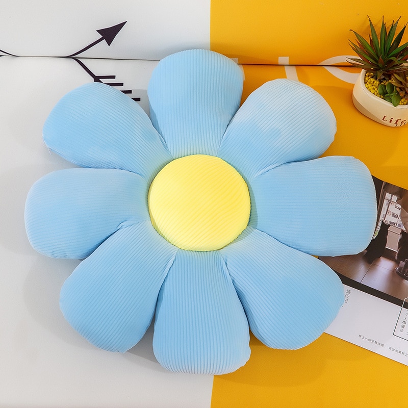 Daisy Flower Pillow Decorative Cushion