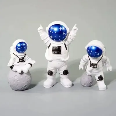Decorative Astronaut Toy Figures (3pcs)