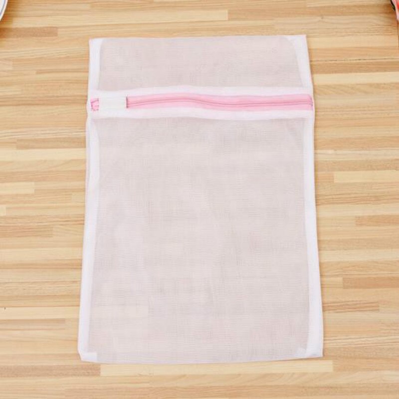 Delicates Wash Bag Mesh with Zipper Delicates Wash Bag Mesh with Zipper