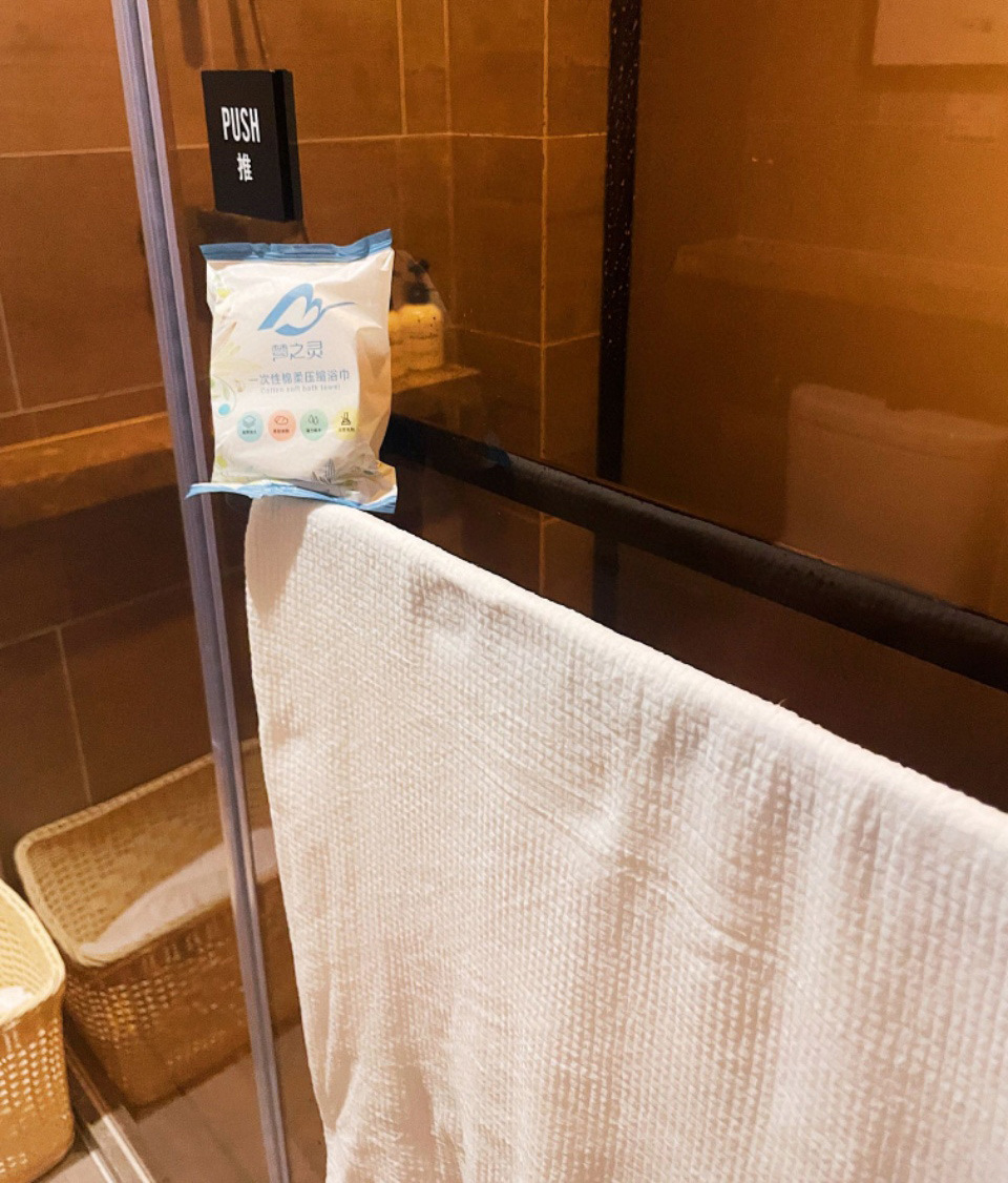 Disposable Compressed Bath Towel Disposable Compressed Bath Towel