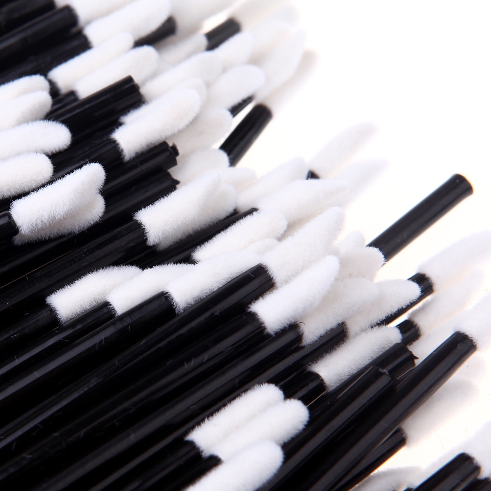 Disposable Lip Brushes Applicators (50 Pcs) Disposable Lip Brushes Applicators (50 Pcs)