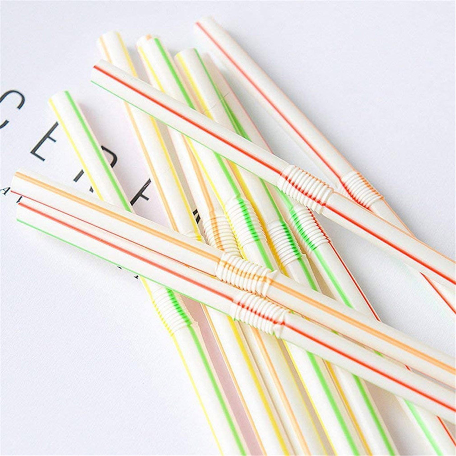 Disposable Plastic Bendable Straws (600 pcs)
