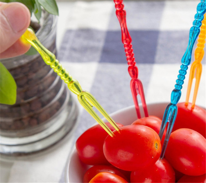 Disposable Plastic Fruit Forks (50 Pcs)