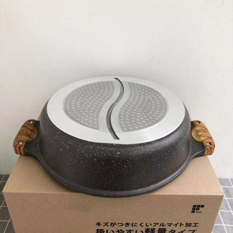 Divided Hot Pot Pan