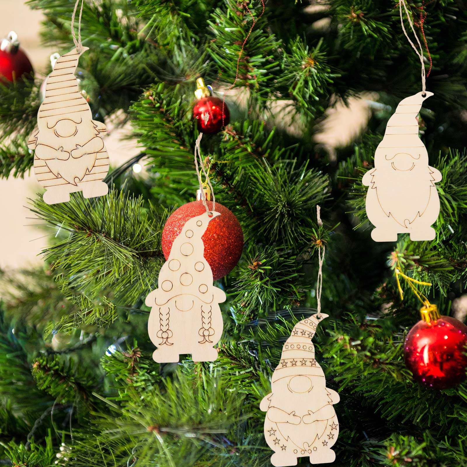 DIY Hanging Wooden Gnome Ornaments (40pcs) DIY Hanging Wooden Gnome Ornaments (40pcs)