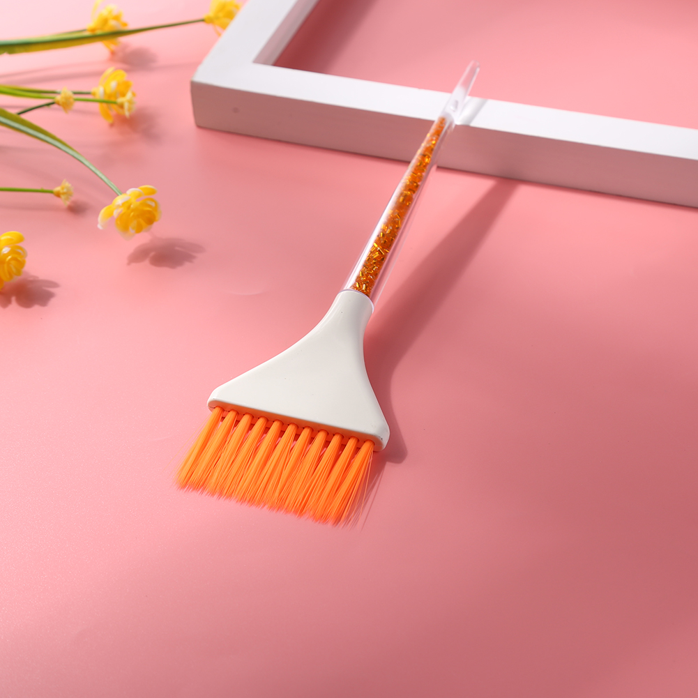 DIY Plastic Hair Dye Brush