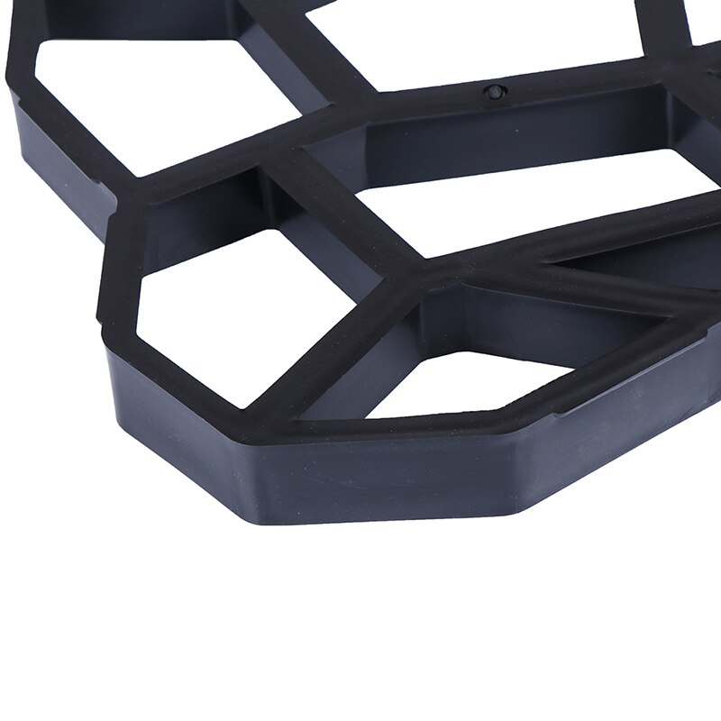 DIY Reusable Garden Path Maker Mold DIY Reusable Garden Path Maker Mold