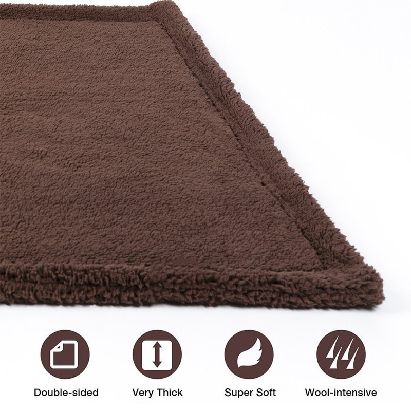 Dog Fleece Blanket Pet Comforter Dog Fleece Blanket Pet Comforter