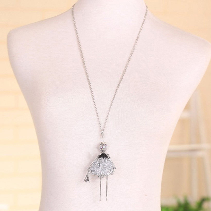Doll Design Long Women Necklace Doll Design Long Women Necklace